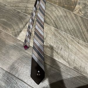 Vintage Mickey Mouse Brown Neck Tie by Cervantes Walt Disney 100% Polyester.